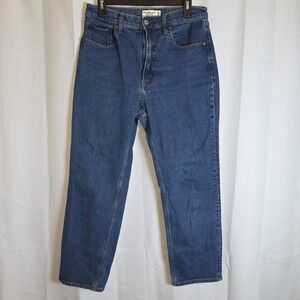 Abercrombie & Fitch Ultra High Rise Ankle Straight Jeans Size 30/10